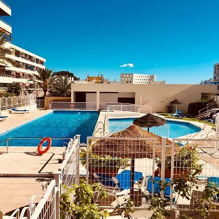 Nogalera 110 City Central 3 Seasonal Pools With Bar Torremolinos Exterior photo